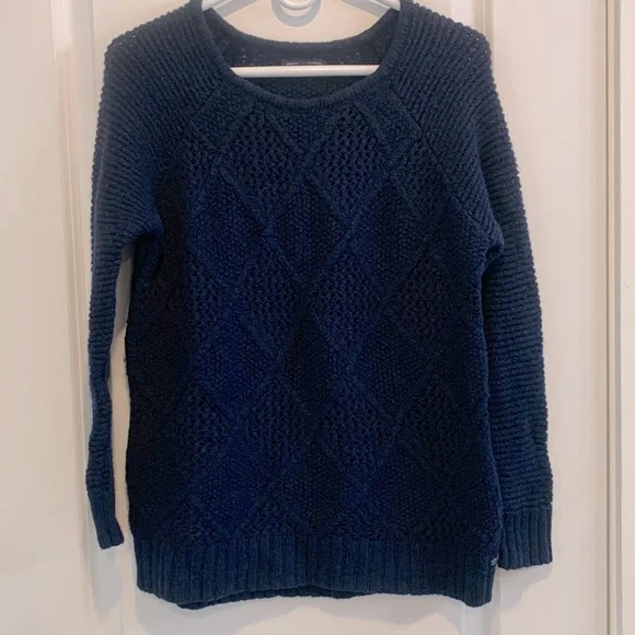 American Eagle sweater - Picture 2 of 12